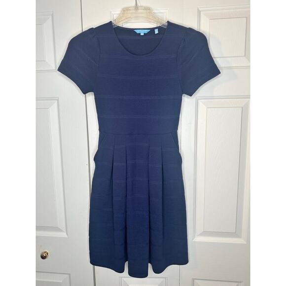 Women's Draper James Short Sleeve Knit Tee  Pleated Mini Dress Sz
 XS 2 pockets - Picture 1 of 12